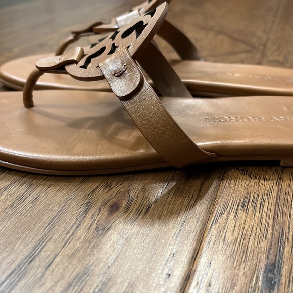 EUC Tory Burch Miller Soft leather 7.5 - Picture 7 of 10